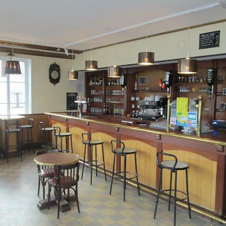 Готель L'Esperance Givry-en-Argonne Екстер'єр фото